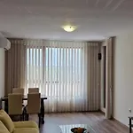 Sarafovo Deluxe Apartment Burgas
