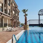 Sarafovo Deluxe * Burgas