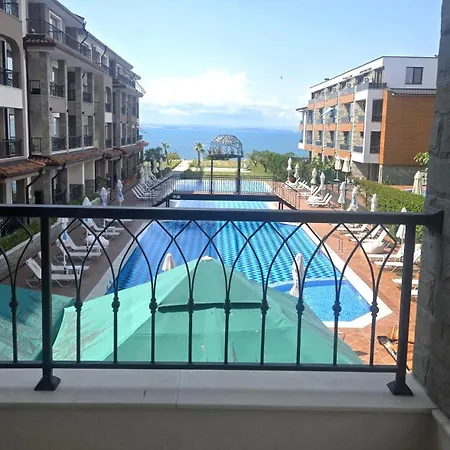 Sarafovo Deluxe Бургас